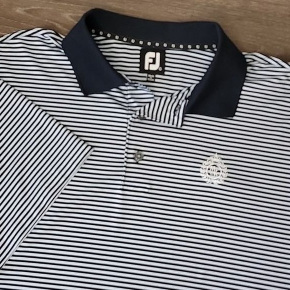 FootJoy Men's Large Blue Striped Polo Shirt‎ Country Club Logo